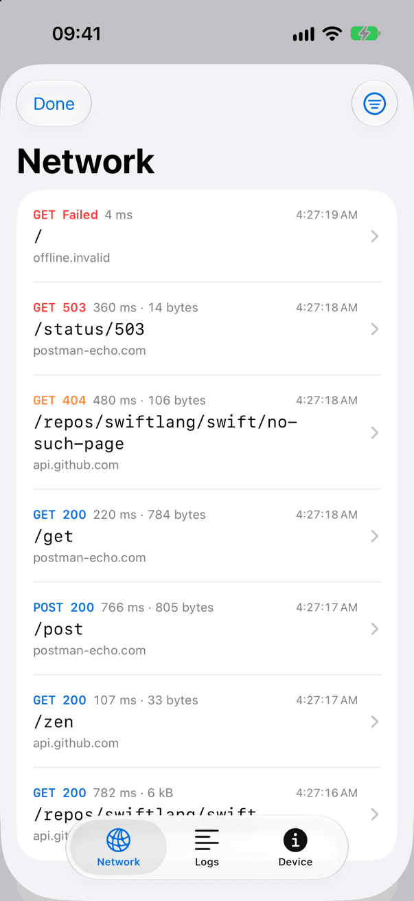 La pestaña Network listando siete requests reales de la app de ejemplo: una request fallida a un host desconocido, un 503, un 404 y cuatro requests exitosas con su duración y tamaño